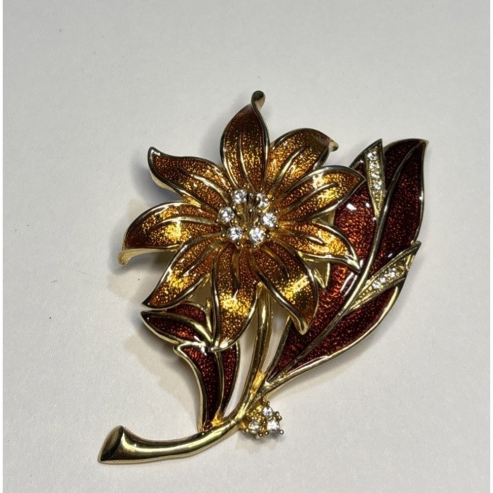 Signed BEST Orange Red Enamel Flower Brooch Rhinestone Gold Tone Floral Pin 2" - Picture 2 of 3